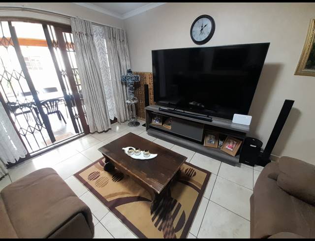 3 BEDROOM TOWNHOUSE FOR SALE IN WATERVAL EAST